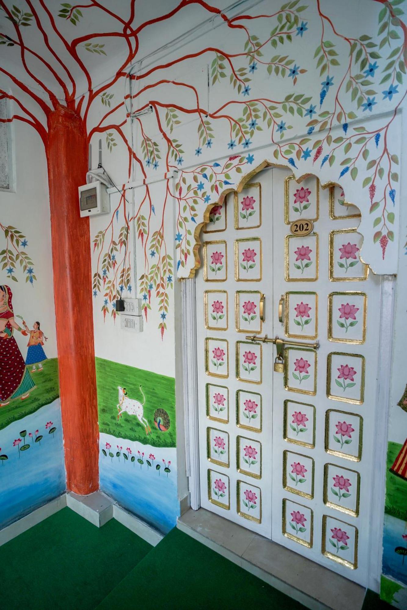 אודייפור Island Tower Guest House מראה חיצוני תמונה