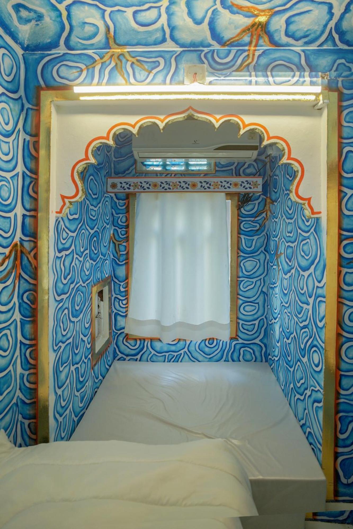 אודייפור Island Tower Guest House מראה חיצוני תמונה