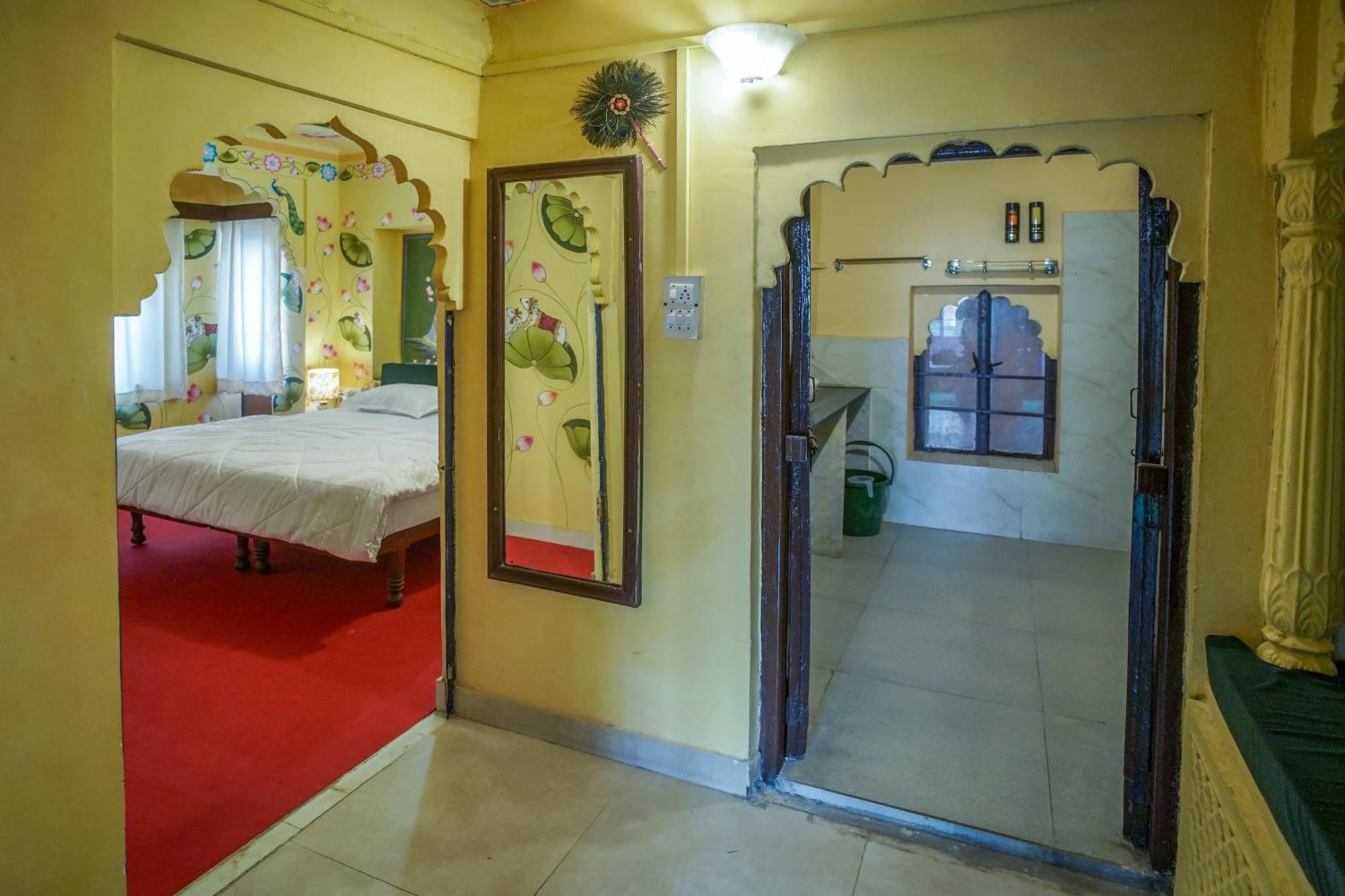 אודייפור Island Tower Guest House מראה חיצוני תמונה