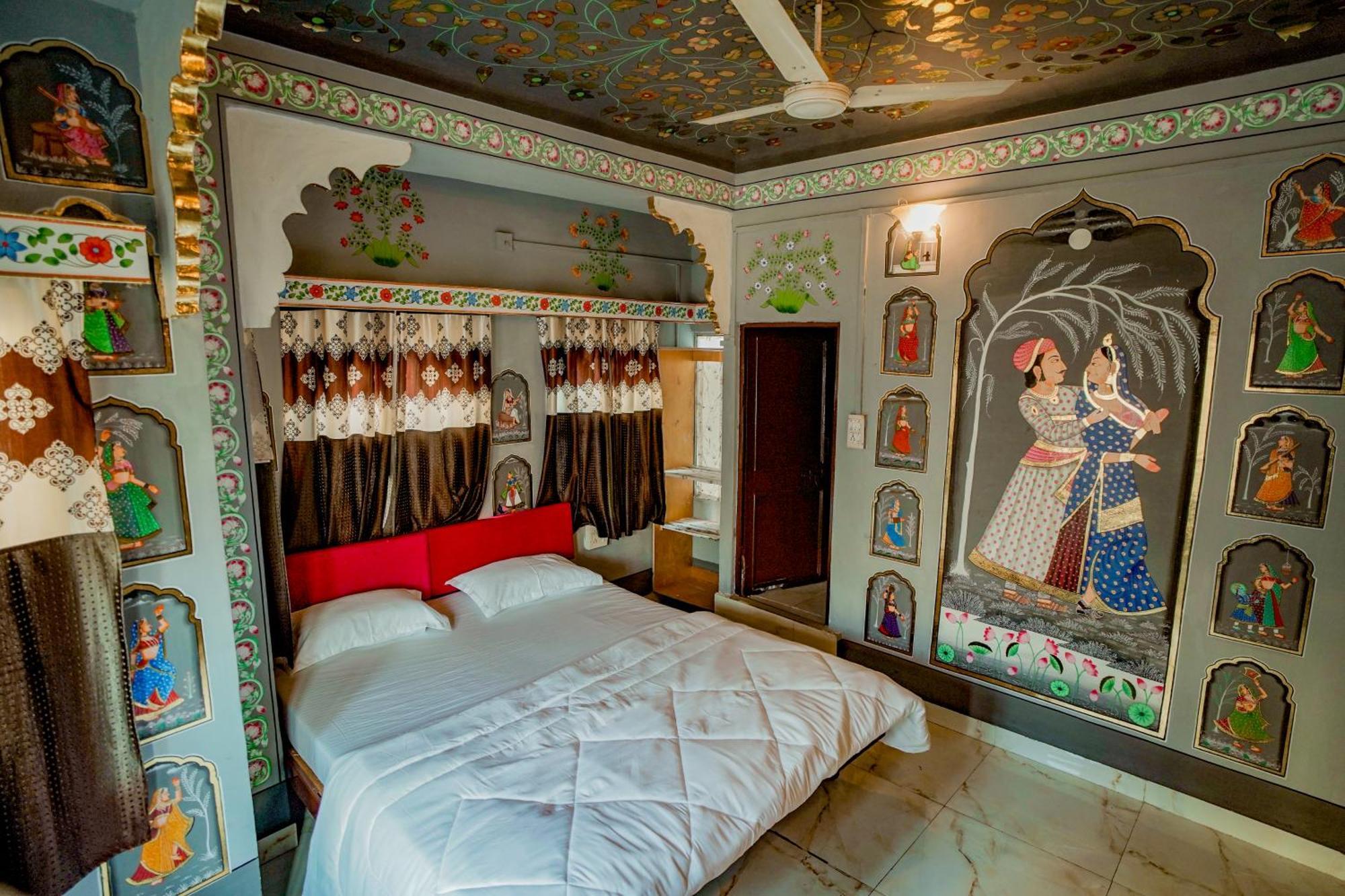אודייפור Island Tower Guest House מראה חיצוני תמונה